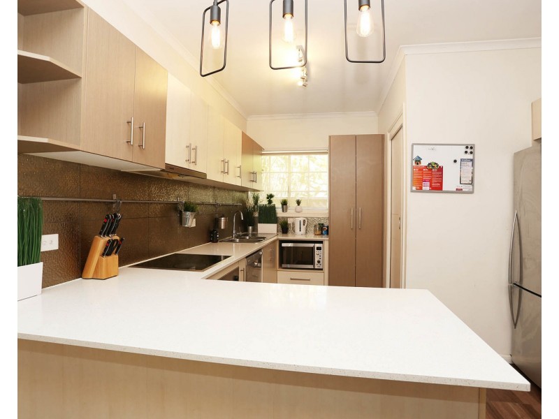 1/5 Dowling Drive, Southport QLD 4215