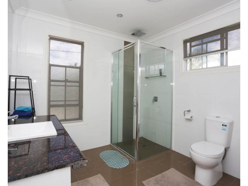 1/5 Dowling Drive, Southport QLD 4215