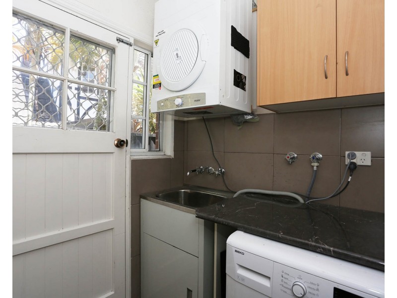 1/5 Dowling Drive, Southport QLD 4215