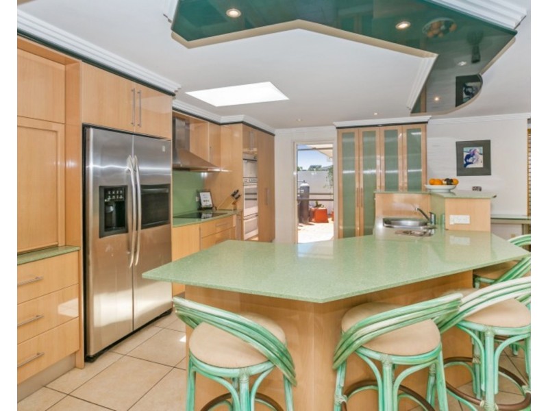 60 Blair Athol Crescent, Sorrento QLD 4217