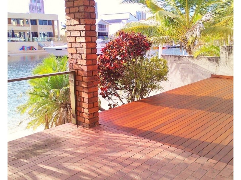 98 Commodore Drive, Surfers Paradise QLD 4217