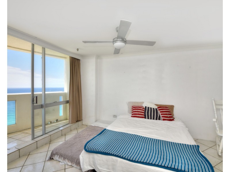 97/114 The Esplanade, Surfers Paradise QLD 4217