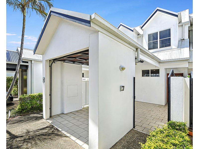 2/103 Salerno Street, Surfers Paradise QLD 4217