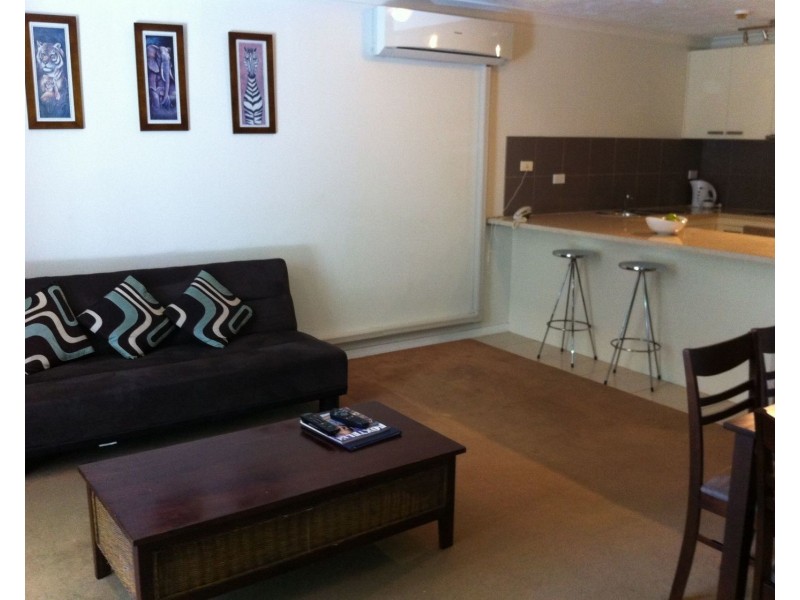 Alexander/2943 Gold Coast Highway, Surfers Paradise QLD 4217