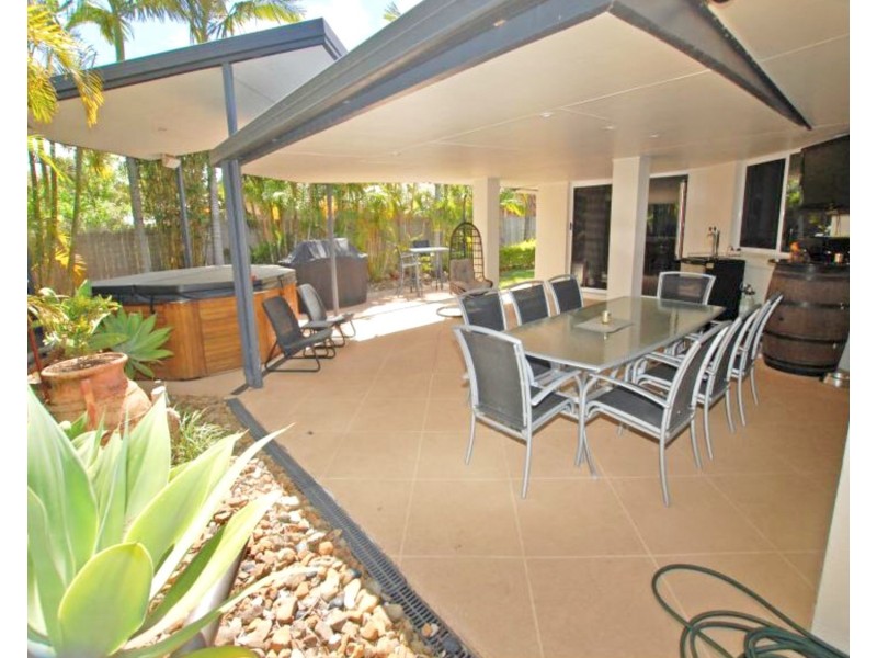 15 Cathedral Avenue, Molendinar QLD 4214