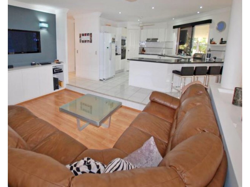 15 Cathedral Avenue, Molendinar QLD 4214