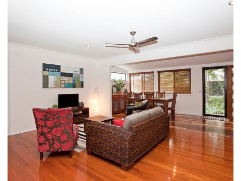 12 Casey Close, Currumbin Waters QLD 4223