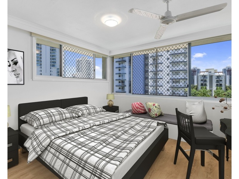 9/11 Riverview Parade, Surfers Paradise QLD 4217