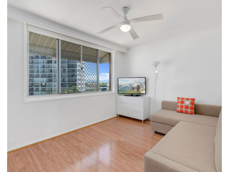9/11 Riverview Parade, Surfers Paradise QLD 4217