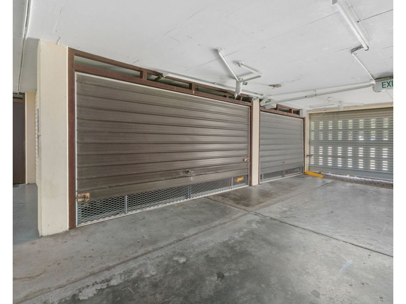 9/11 Riverview Parade, Surfers Paradise QLD 4217