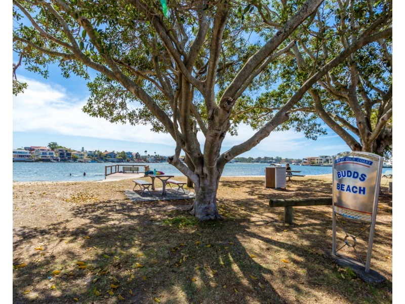 9/11 Riverview Parade, Surfers Paradise QLD 4217