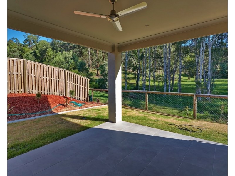 2/20 Dorretti Circuit, Upper Coomera QLD 4209
