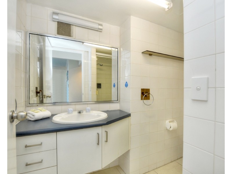 11/60 The Esplansade, Surfers Paradise QLD 4217