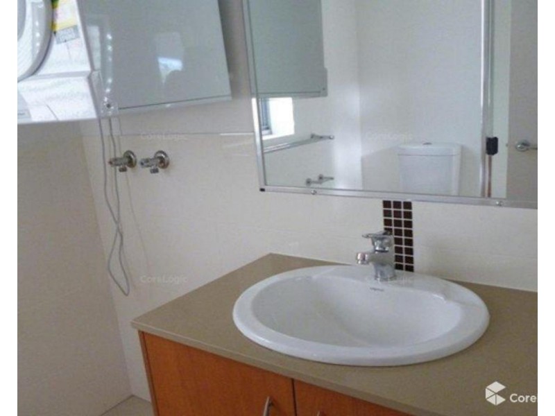 “Seabreeze on Phillip”/7 Phillip Street, Labrador QLD 4215