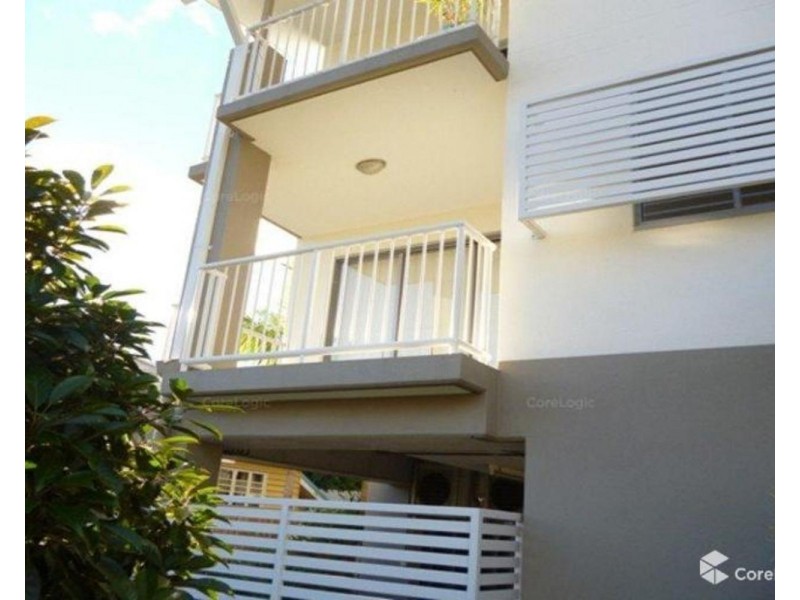 “Seabreeze on Phillip”/7 Phillip Street, Labrador QLD 4215