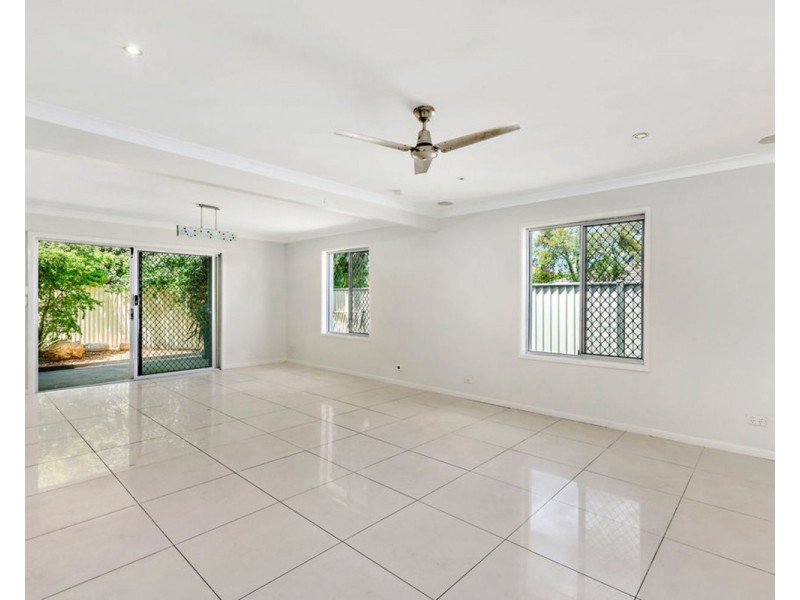 31 Coombabah Road, Runaway Bay QLD 4216