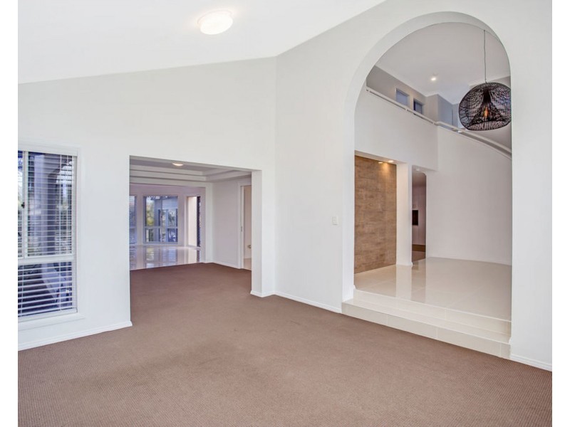 6 Key Biscayne, Clear Island Waters QLD 4226