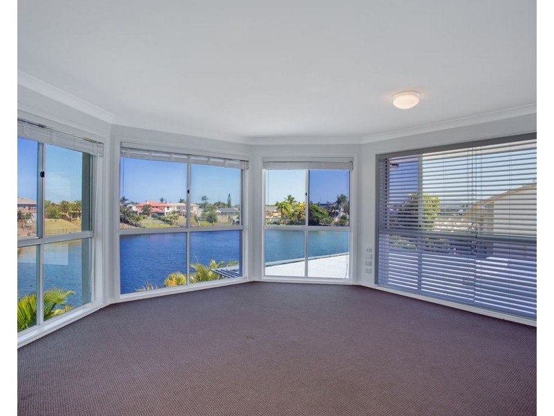 6 Key Biscayne, Clear Island Waters QLD 4226