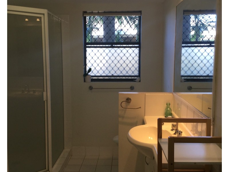 “Markeri Waters”/21-23 Markeri Street, Mermaid Beach QLD 4218