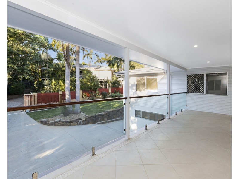 58 Boronia Avenue, Holland Park West QLD 4121