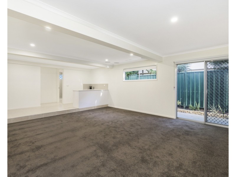 58 Boronia Avenue, Holland Park West QLD 4121