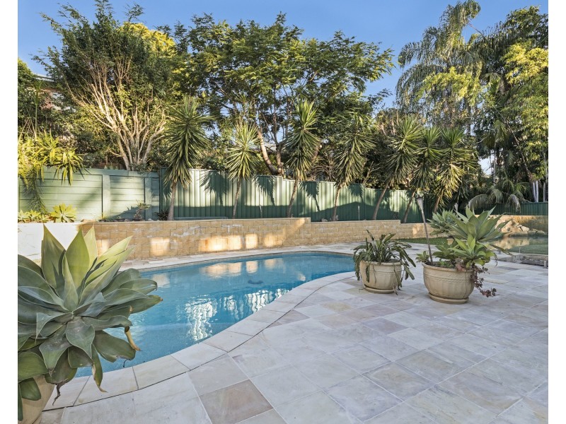 58 Boronia Avenue, Holland Park West QLD 4121