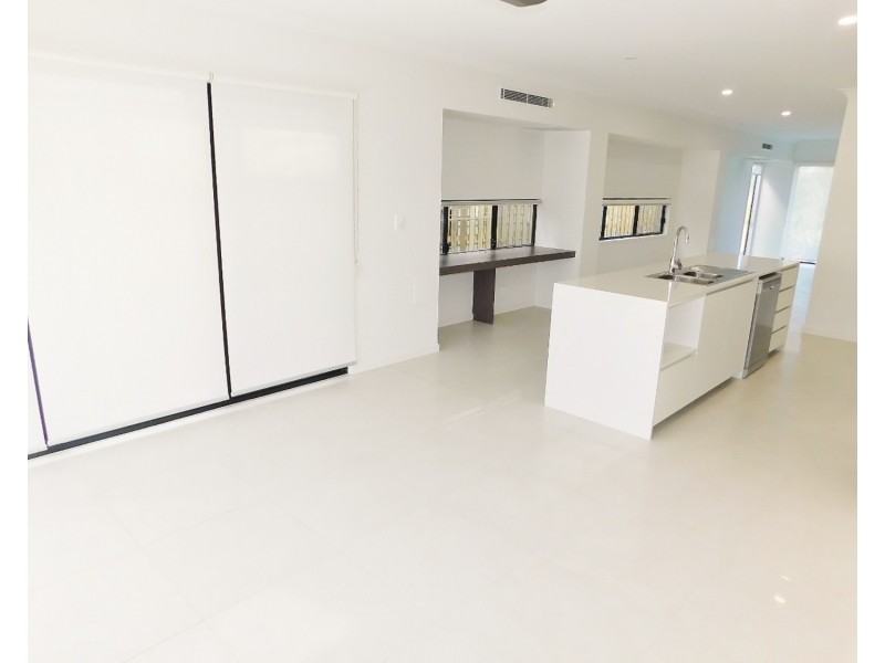 75 Eagle Parade, Rochedale QLD 4123
