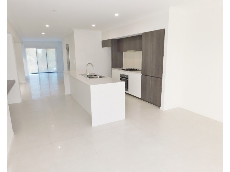 75 Eagle Parade, Rochedale QLD 4123