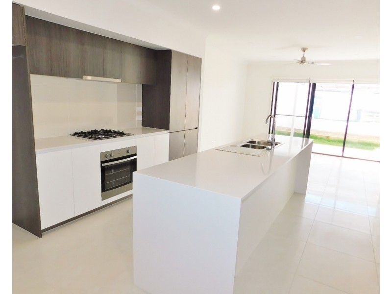 75 Eagle Parade, Rochedale QLD 4123
