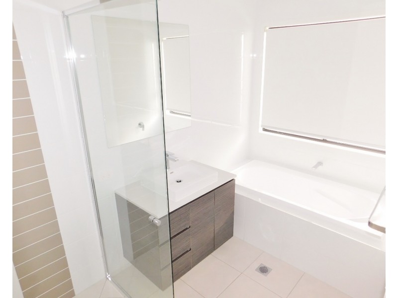 75 Eagle Parade, Rochedale QLD 4123