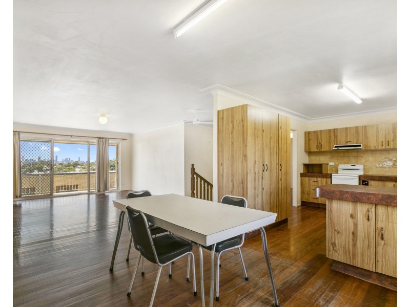 57 Monash Road, Tarragindi QLD 4121