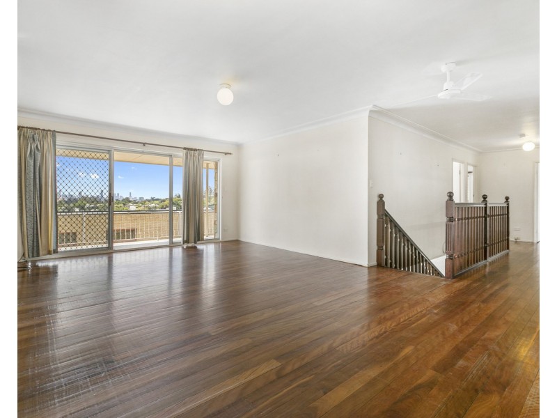 57 Monash Road, Tarragindi QLD 4121