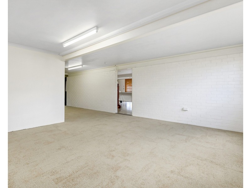 57 Monash Road, Tarragindi QLD 4121