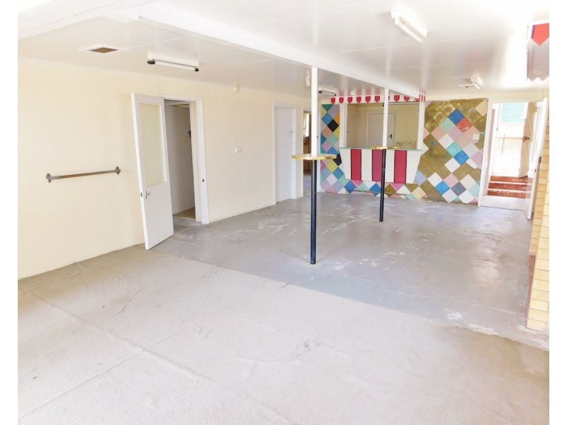 2 Stephens Street, Annerley QLD 4103