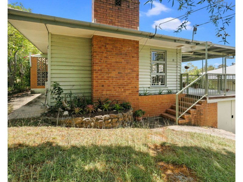 12 Newington Street, Tarragindi QLD 4121