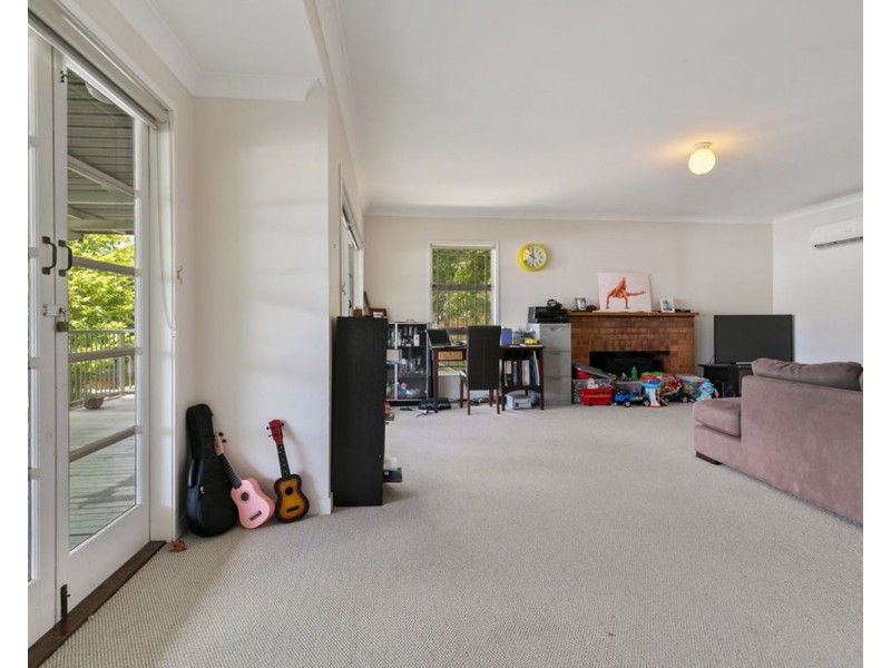 12 Newington Street, Tarragindi QLD 4121