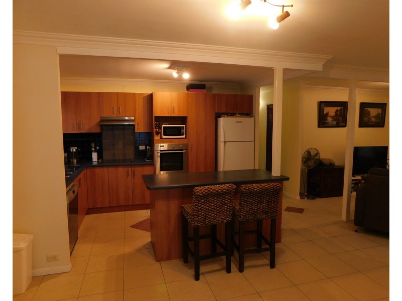 8 Marlton Street, Tarragindi QLD 4121