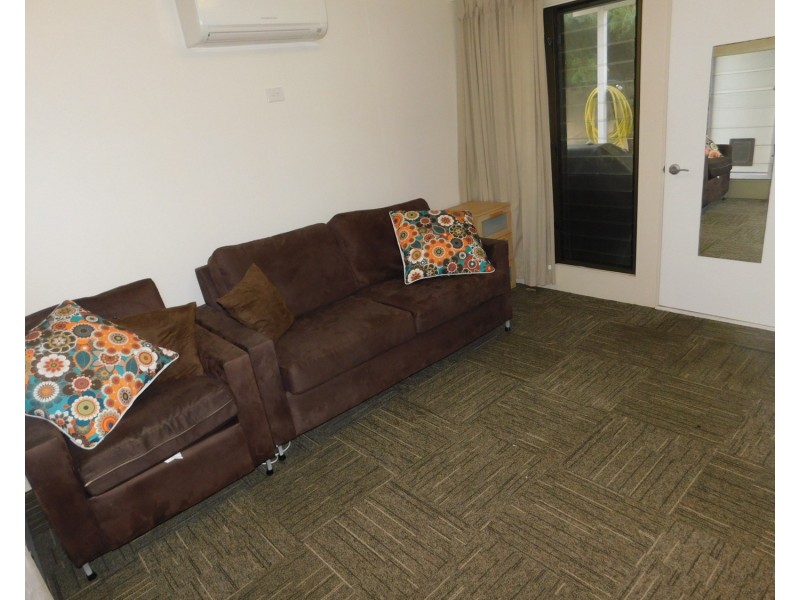 8 Marlton Street, Tarragindi QLD 4121