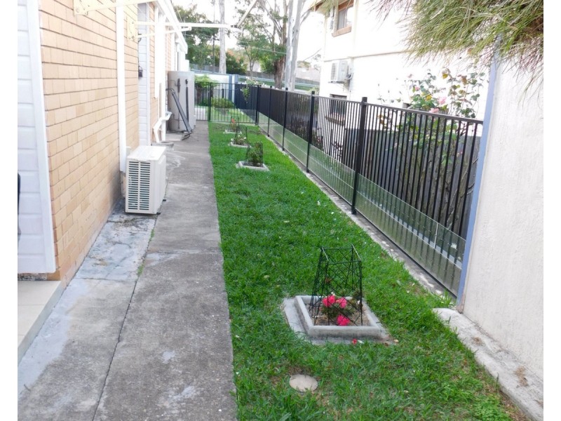 8 Marlton Street, Tarragindi QLD 4121