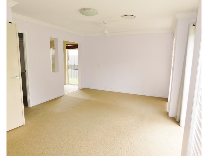 22 Kane Crescent, Mansfield QLD 4122