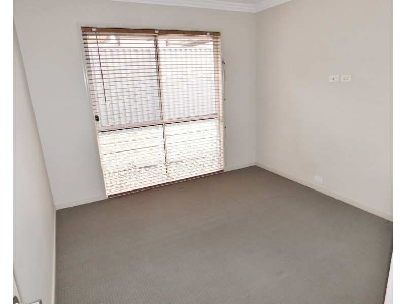 22 Kane Crescent, Mansfield QLD 4122