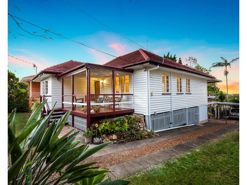 14 Pemberton Street, Tarragindi QLD 4121