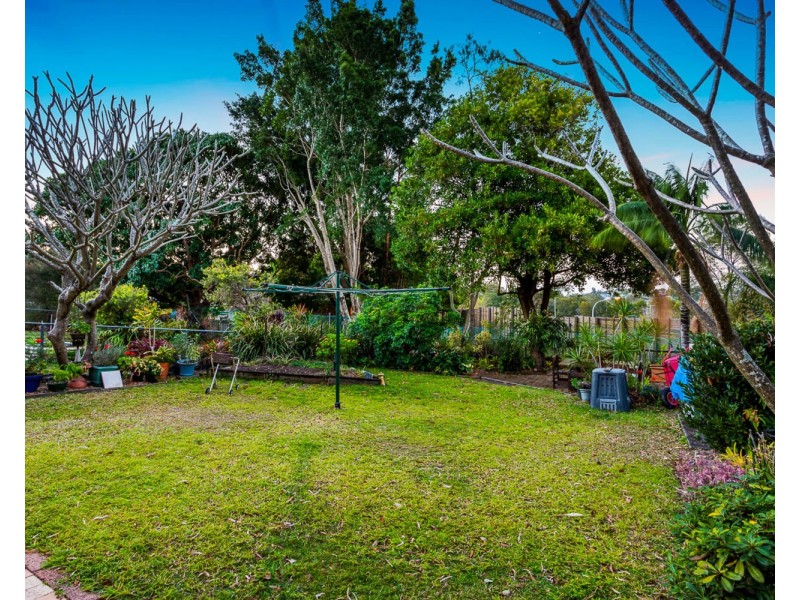 14 Pemberton Street, Tarragindi QLD 4121