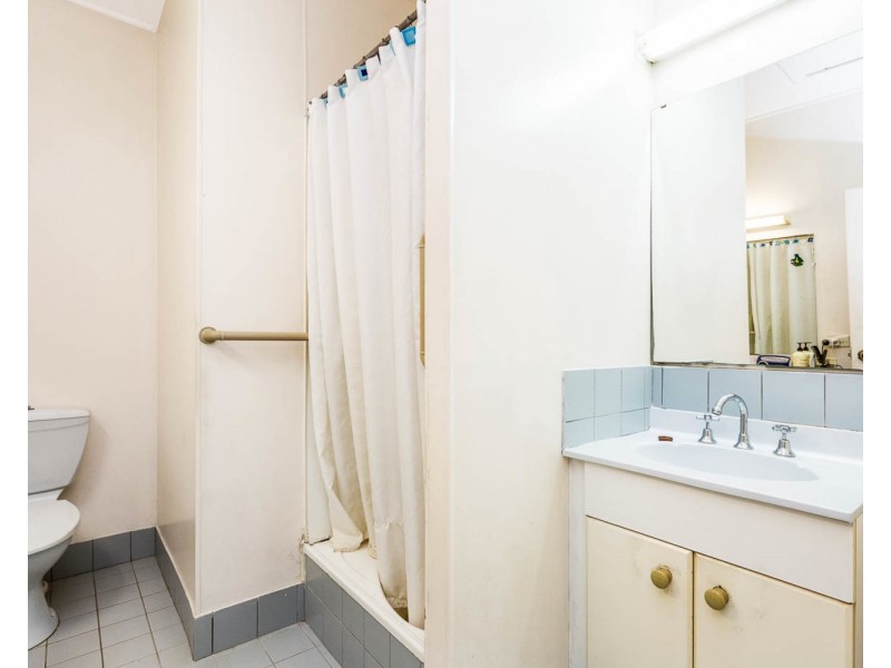 14 Pemberton Street, Tarragindi QLD 4121