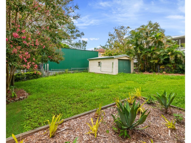 16 Benbow Street, Tarragindi QLD 4121