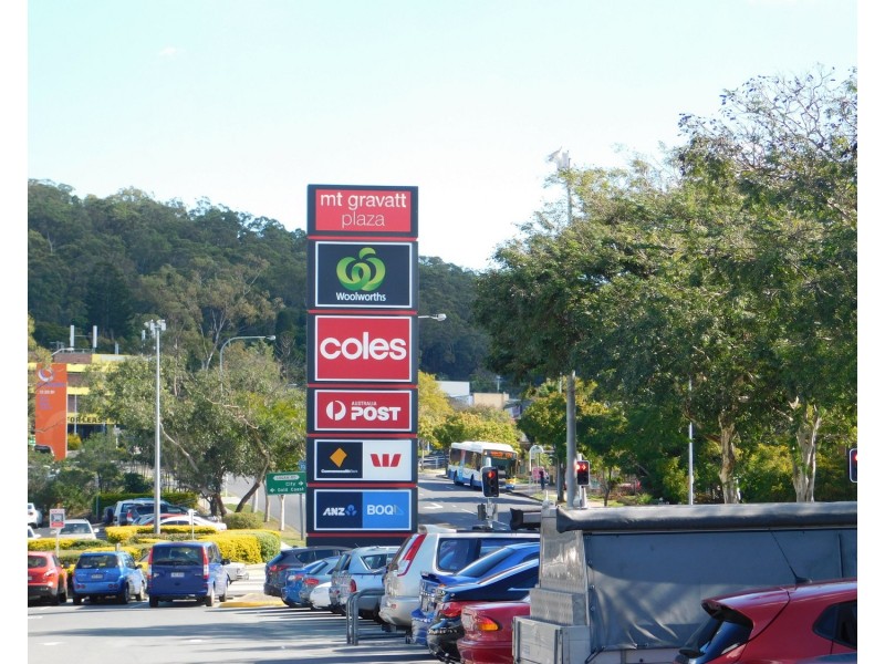 1077 Logan Road, Holland Park West QLD 4121