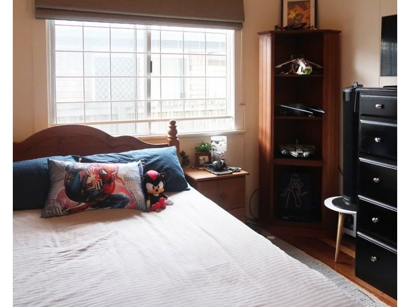 90 Darthmouth Street, Coopers Plains QLD 4108