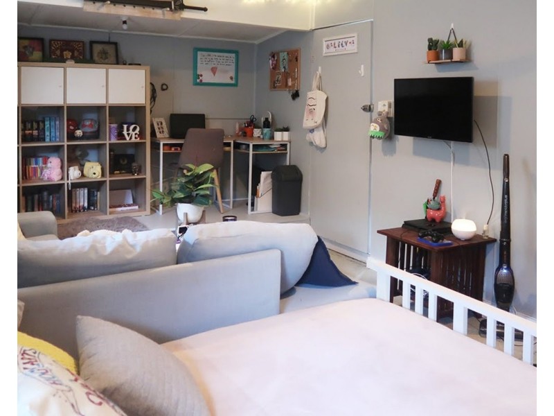 90 Darthmouth Street, Coopers Plains QLD 4108