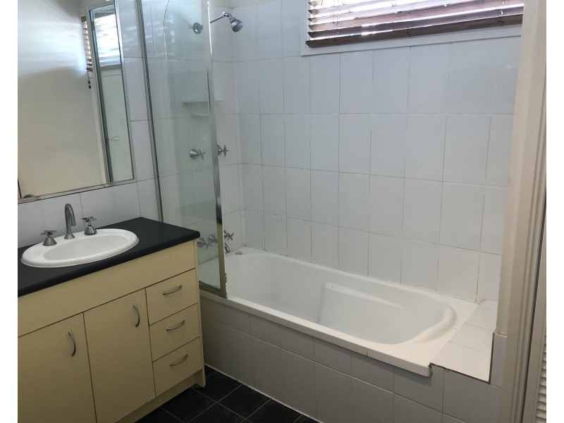 14 Helles Street, Moorooka QLD 4105