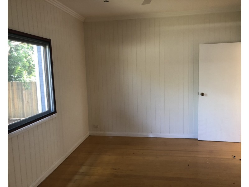 14 Helles Street, Moorooka QLD 4105